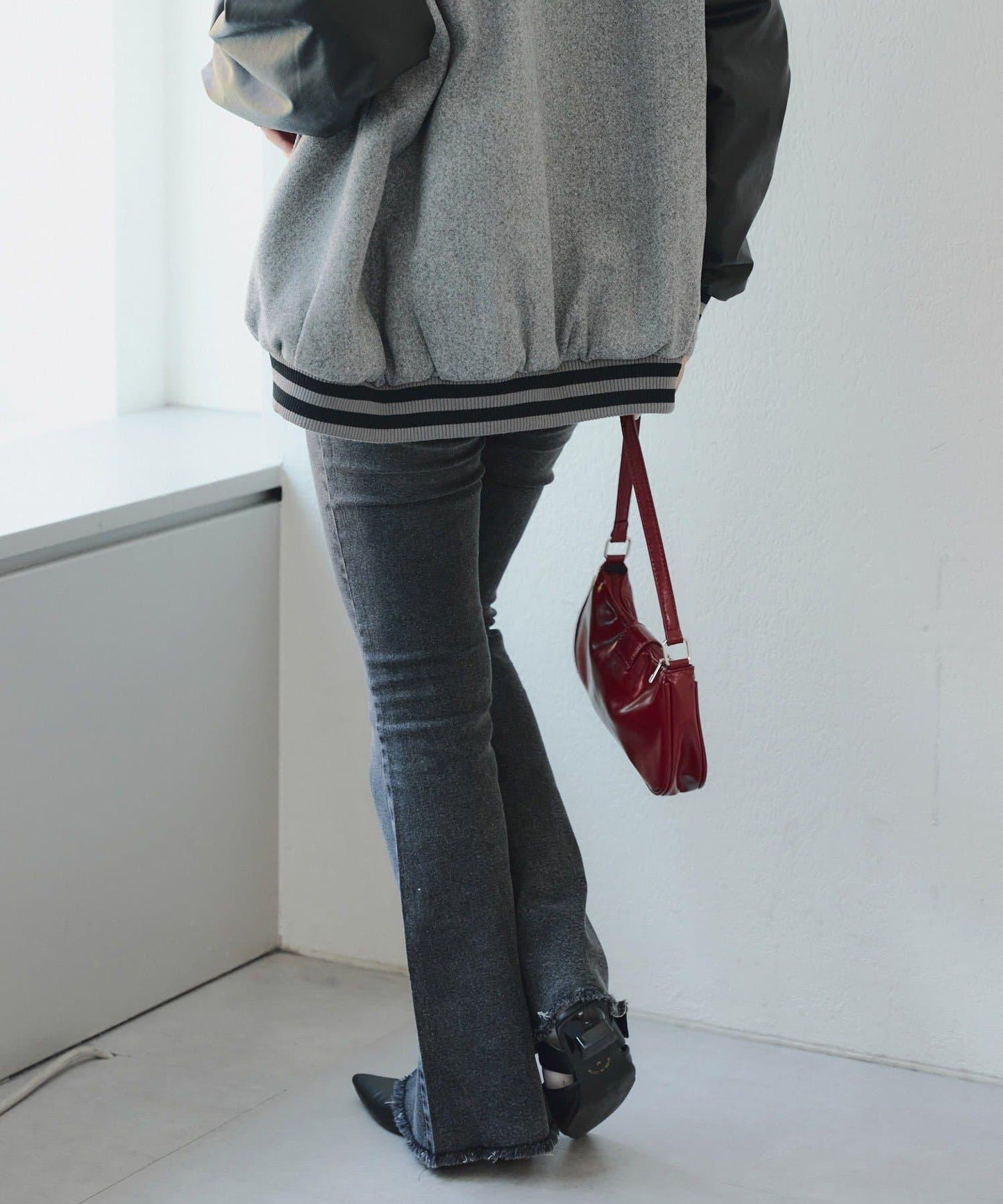 【2尺碼可選】鉚釘微喇牛仔褲