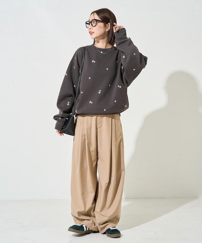 小花刺繡加絨衛衣套頭衫