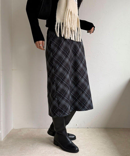 格紋中長裙