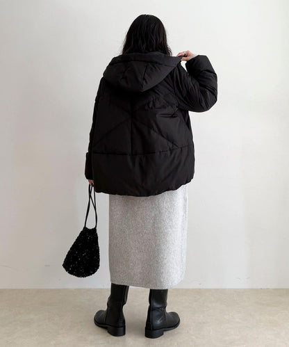 柔軟交叉羽絨大衣