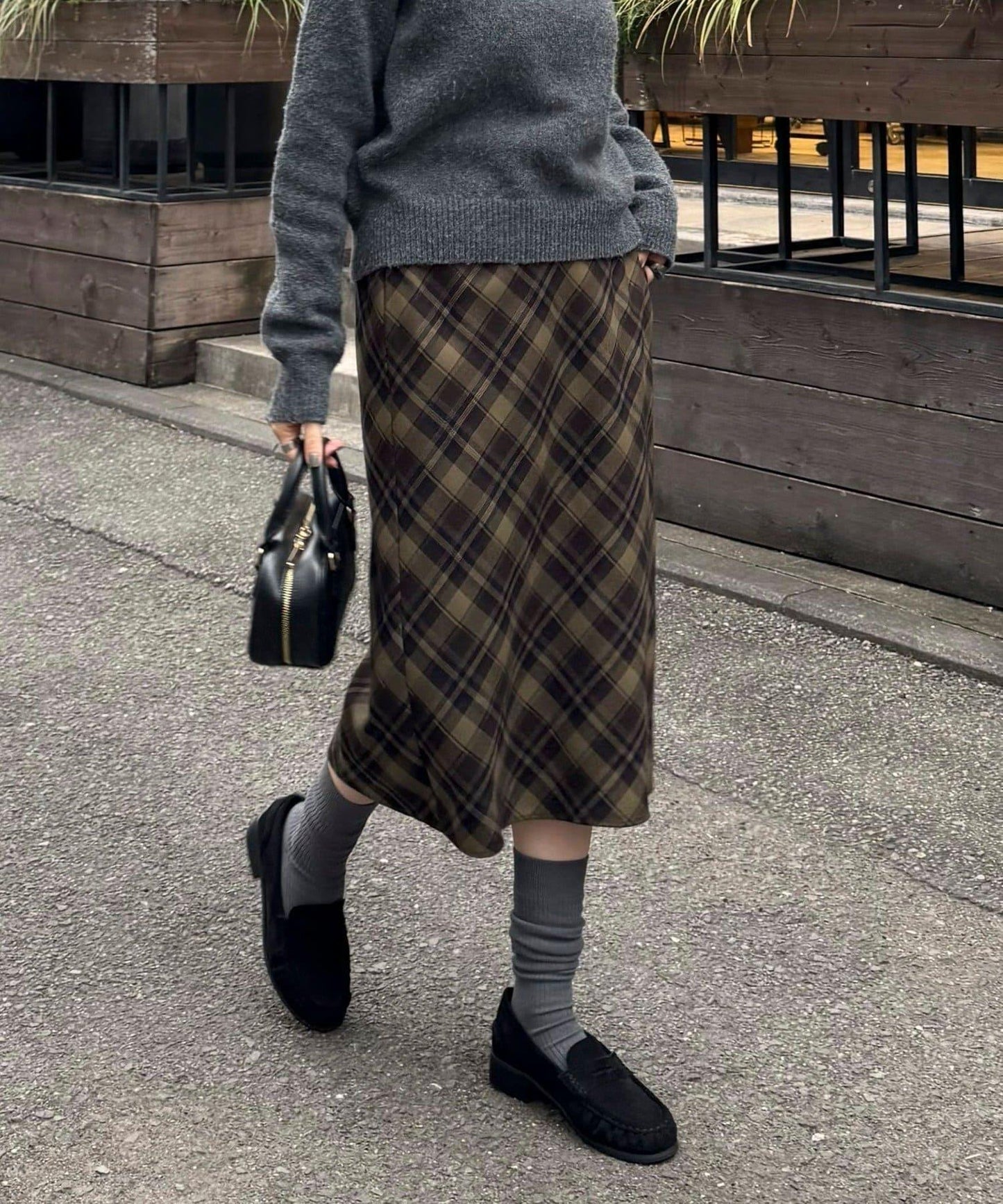 格紋中長裙