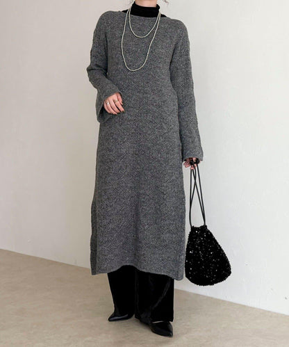 馬海毛混紡鏤空圖案喇叭袖連衣裙