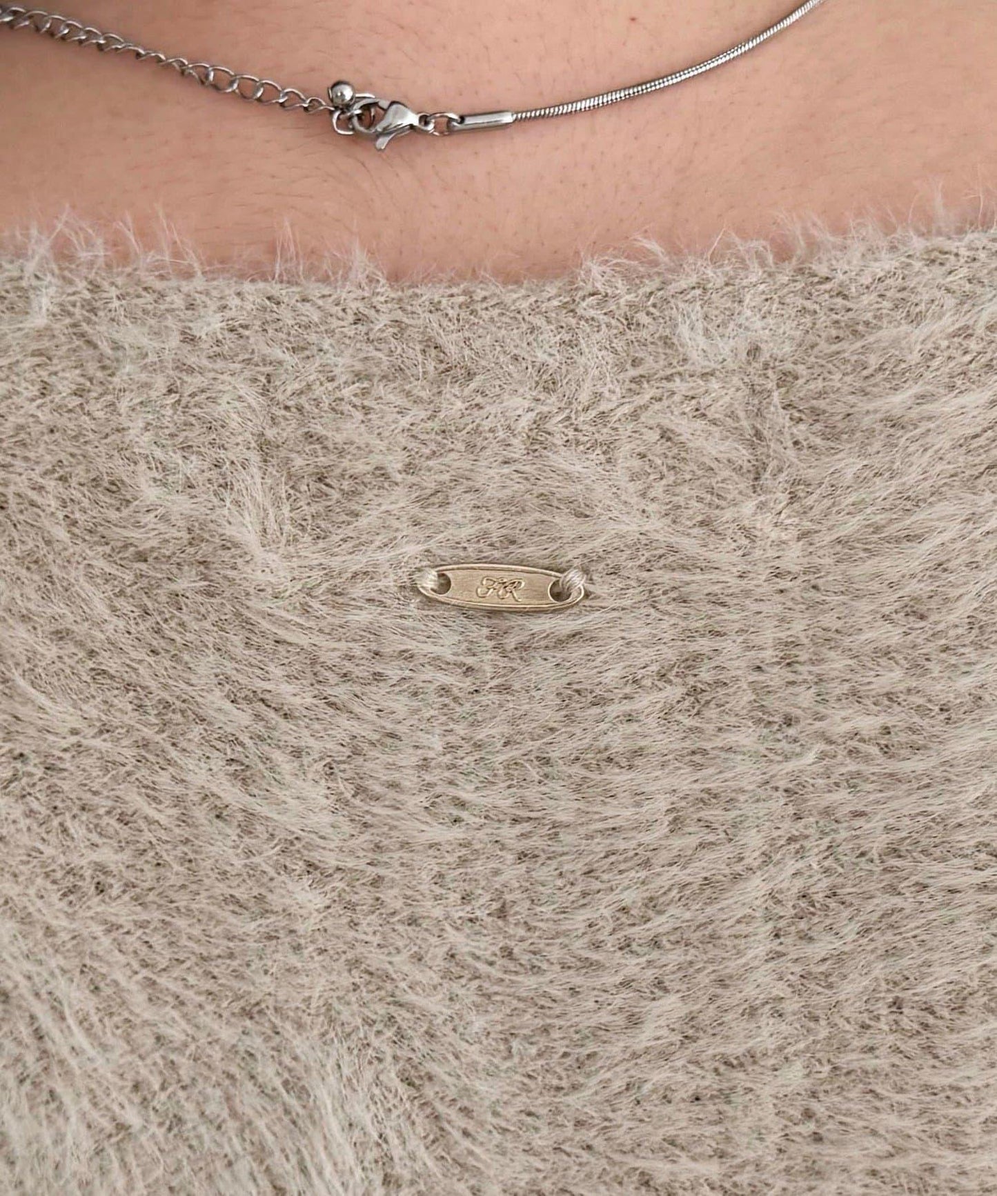 不規則下襬長袖T恤