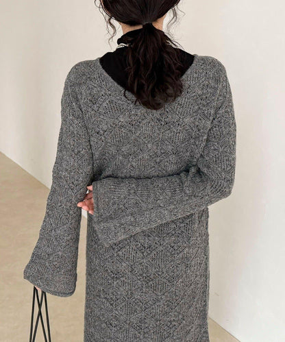 馬海毛混紡鏤空圖案喇叭袖連衣裙