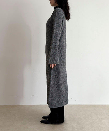 馬海毛混紡鏤空圖案喇叭袖連衣裙