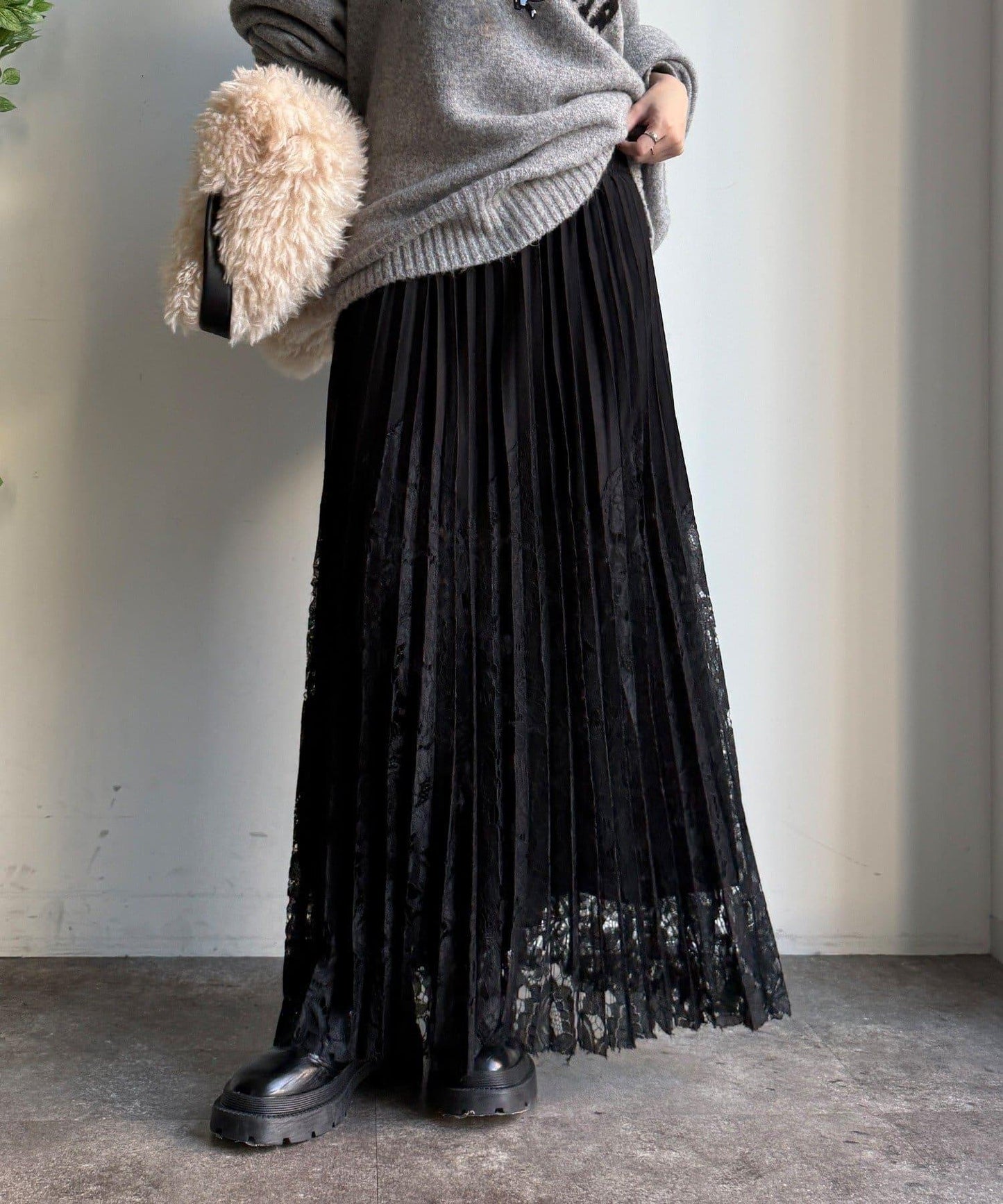 蕾絲拼接半身裙