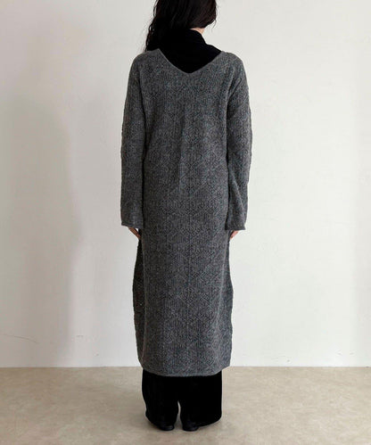 馬海毛混紡鏤空圖案喇叭袖連衣裙