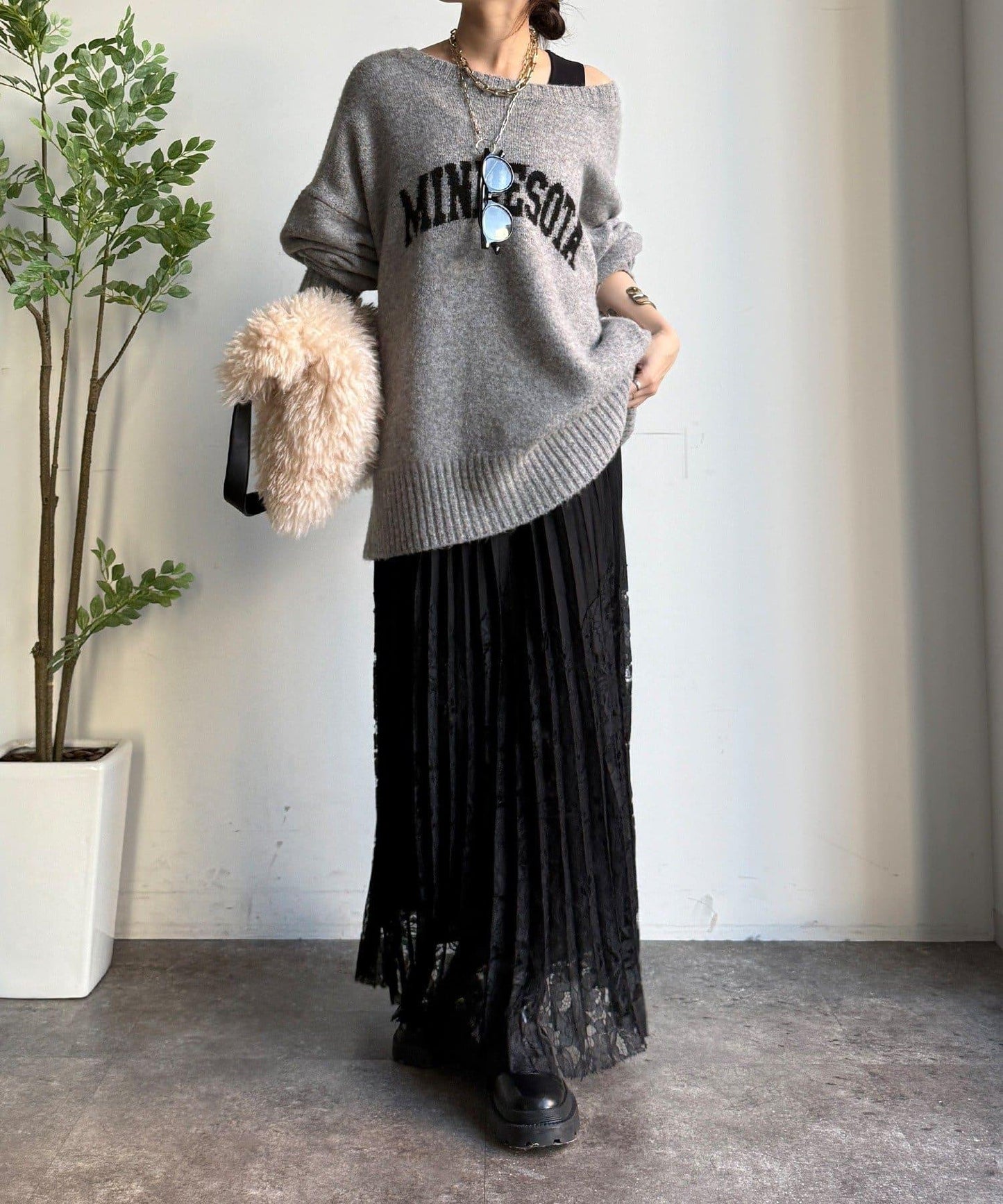 蕾絲拼接半身裙