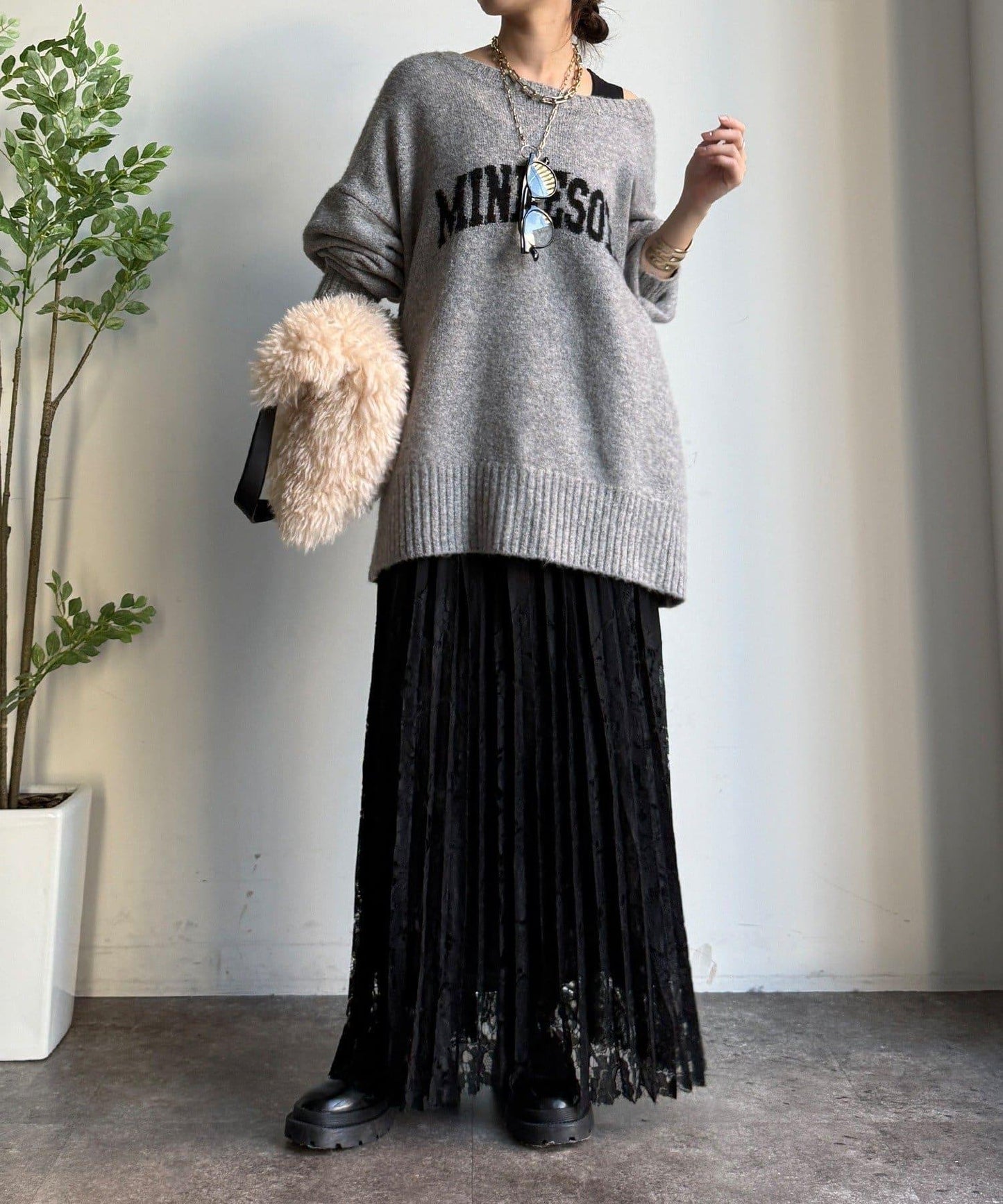 蕾絲拼接半身裙