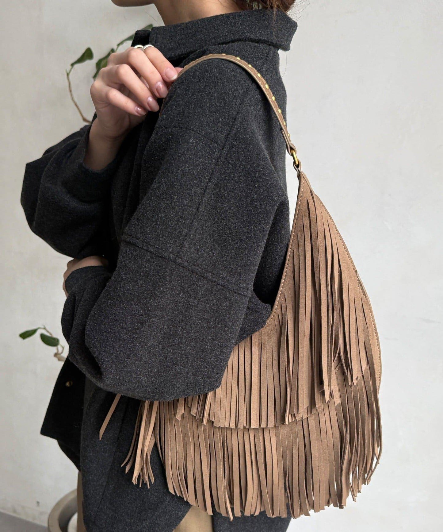 麂皮流蘇半肩包