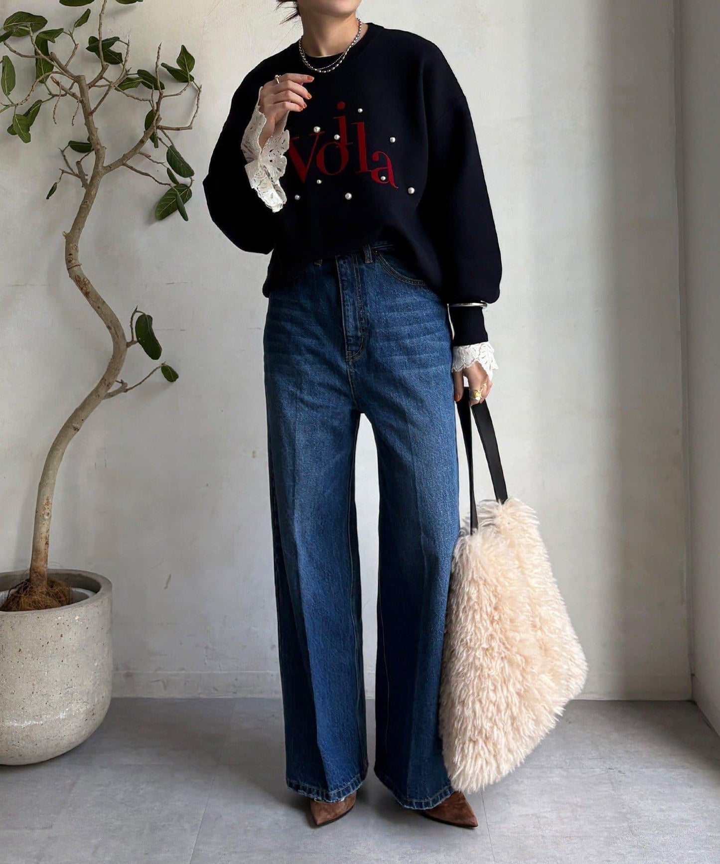 珍珠標誌針織上衣