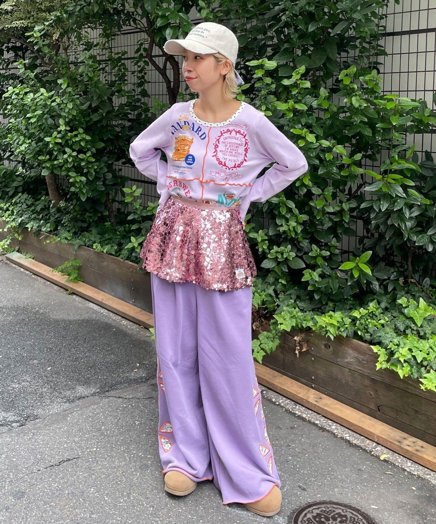 【HELLO.SANFRANCISCO/ハローサンフランシスコ】花卉剪裁寬鬆衛褲