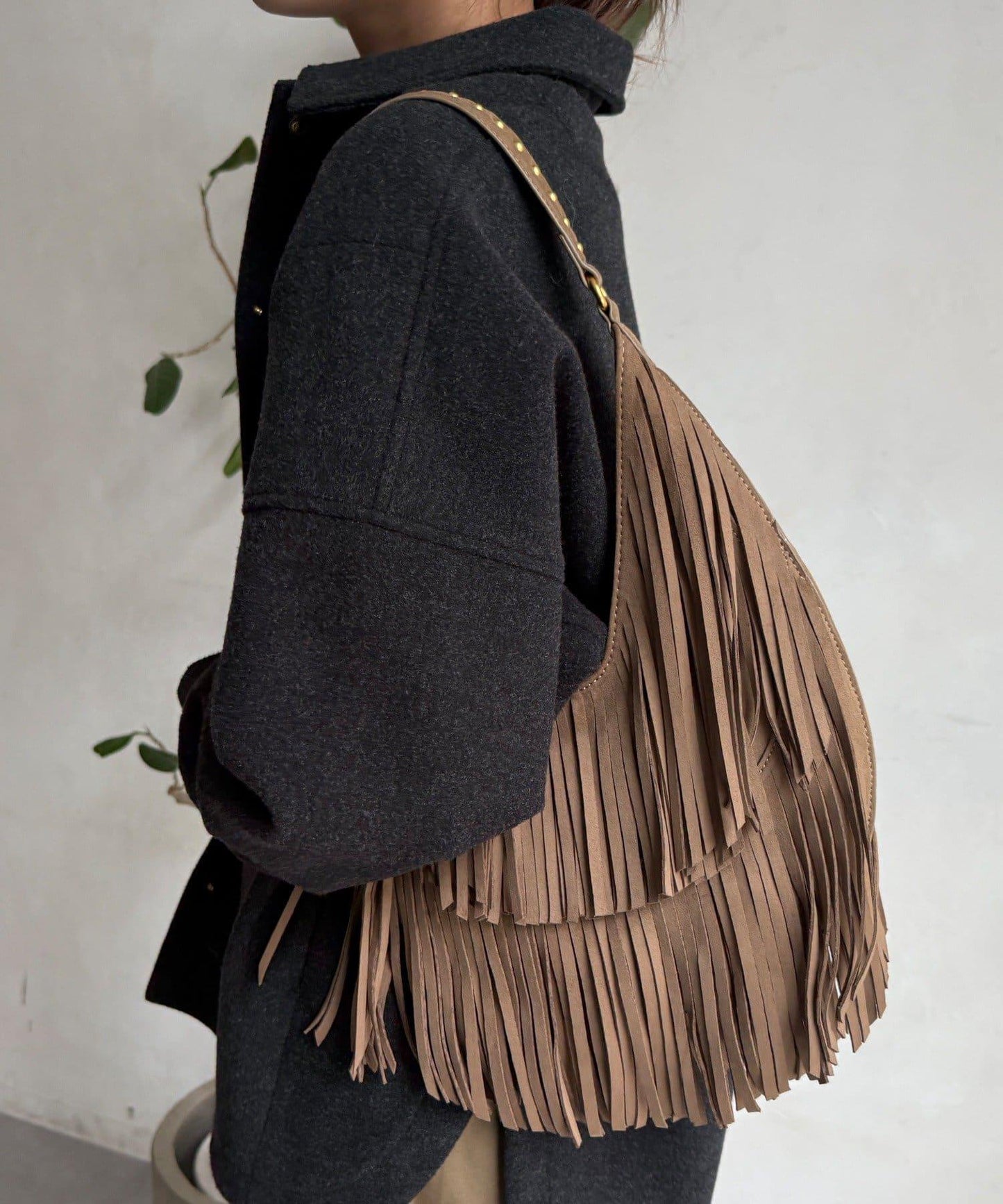 麂皮流蘇半肩包