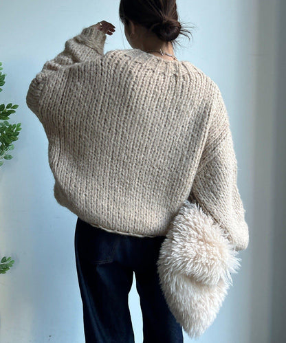 粗針織麻花毛衣