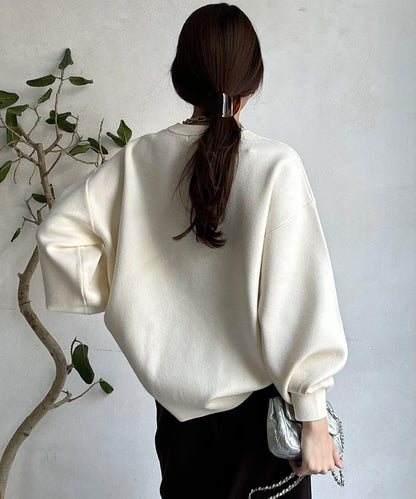 珍珠標誌針織上衣