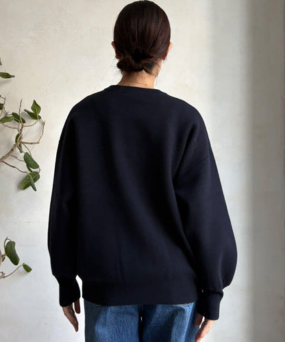 珍珠標誌針織上衣