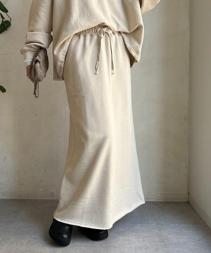 加絨DD刺繡半身裙