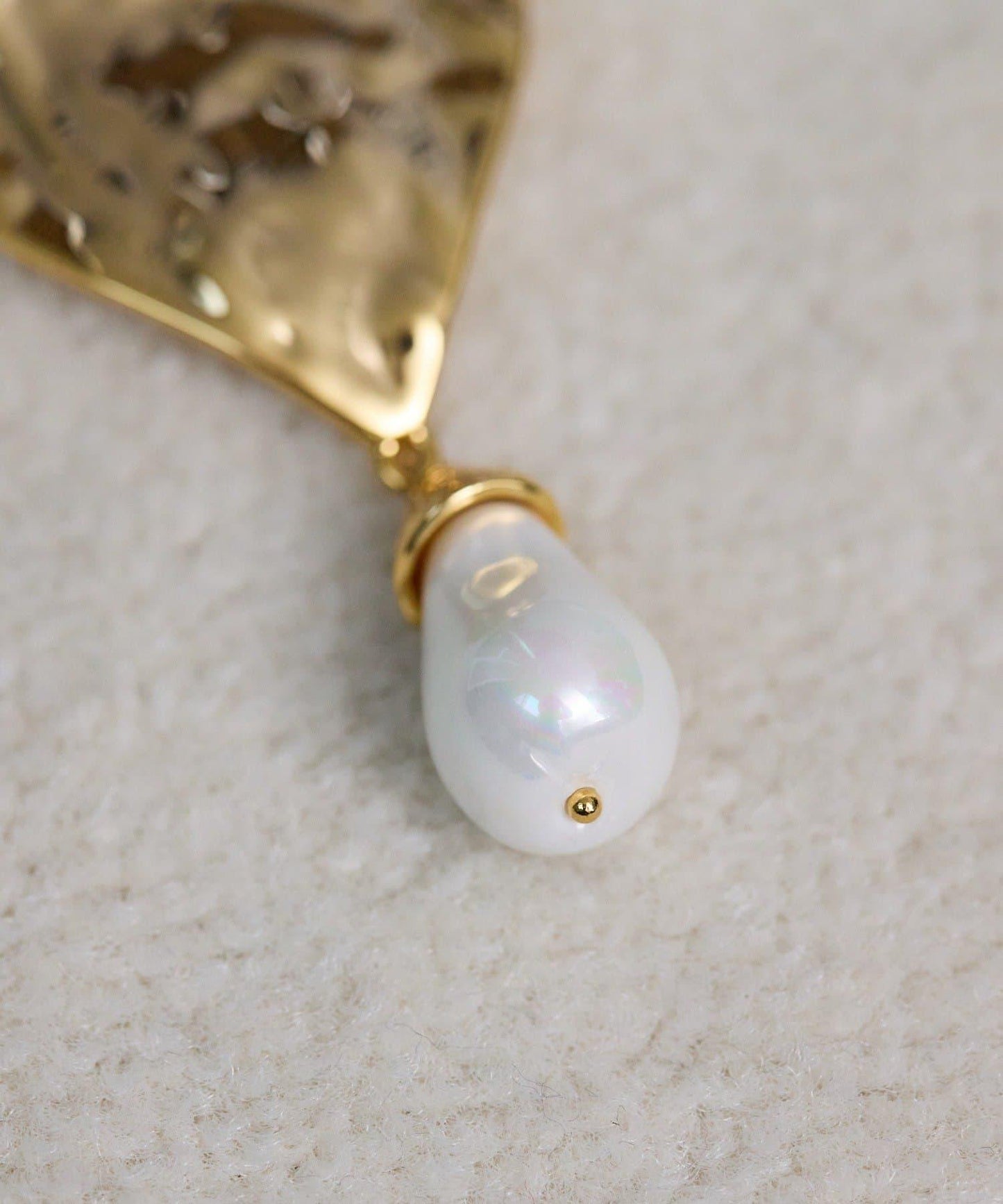 愛心×水滴珍珠胸針