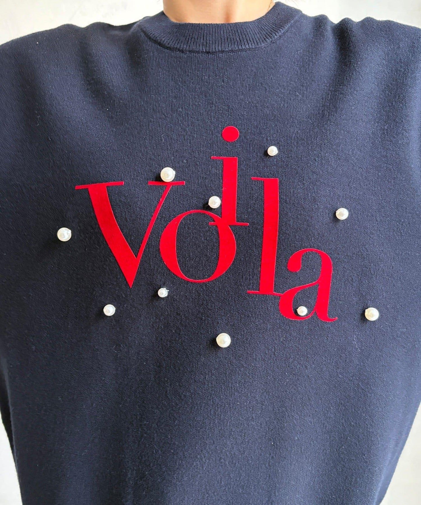 珍珠標誌針織上衣