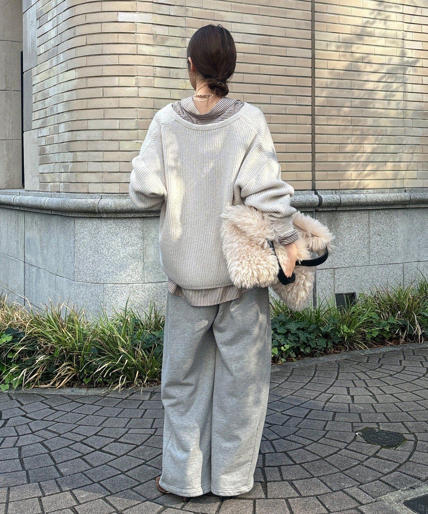 羊毛混紡開領套頭衫