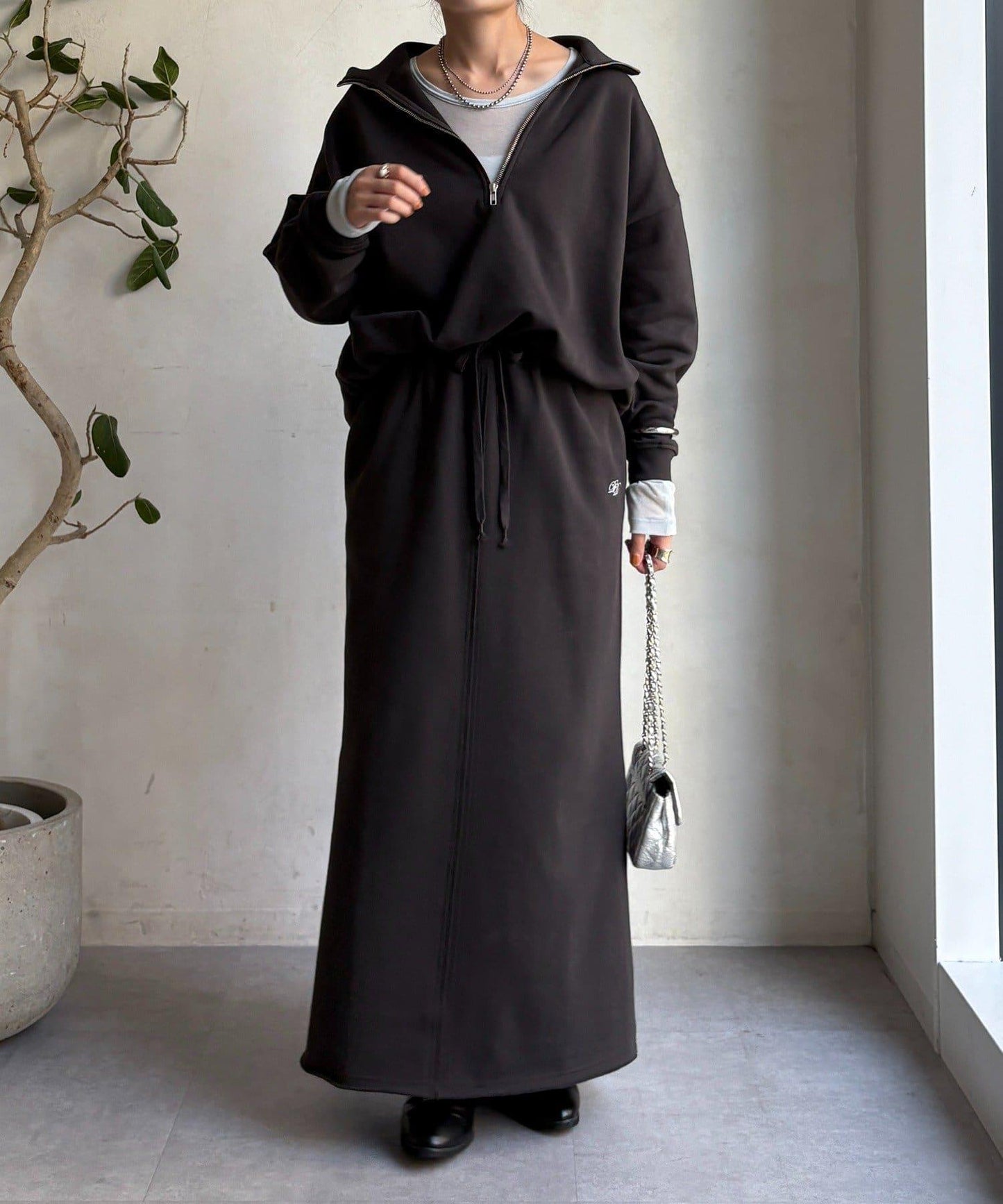 加絨DD刺繡半身裙