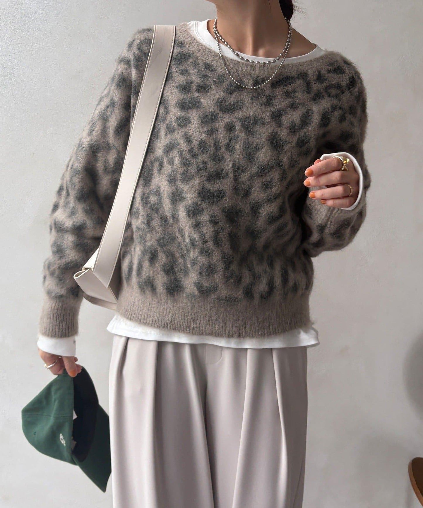 豹紋起毛針織衫