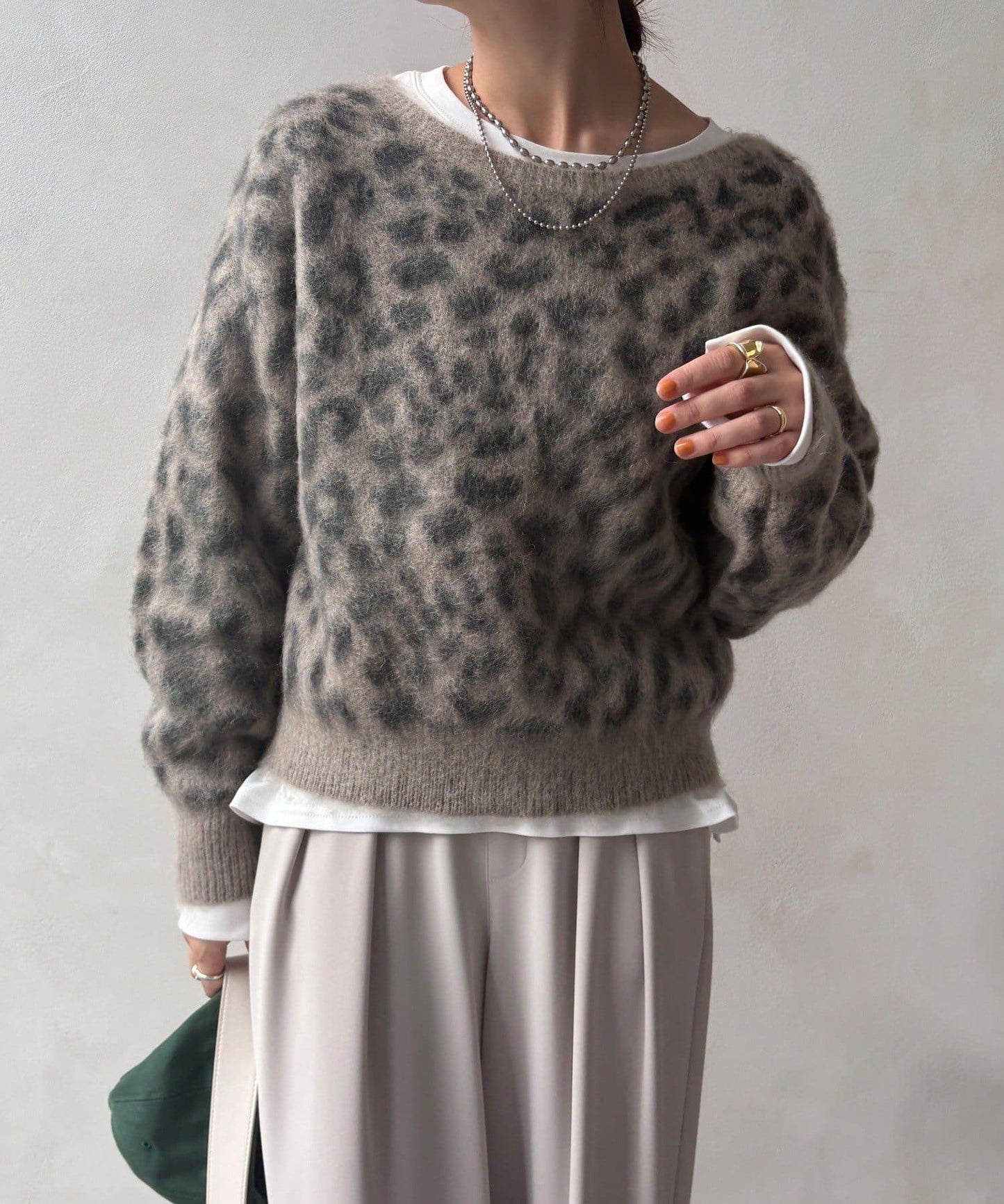 豹紋起毛針織衫