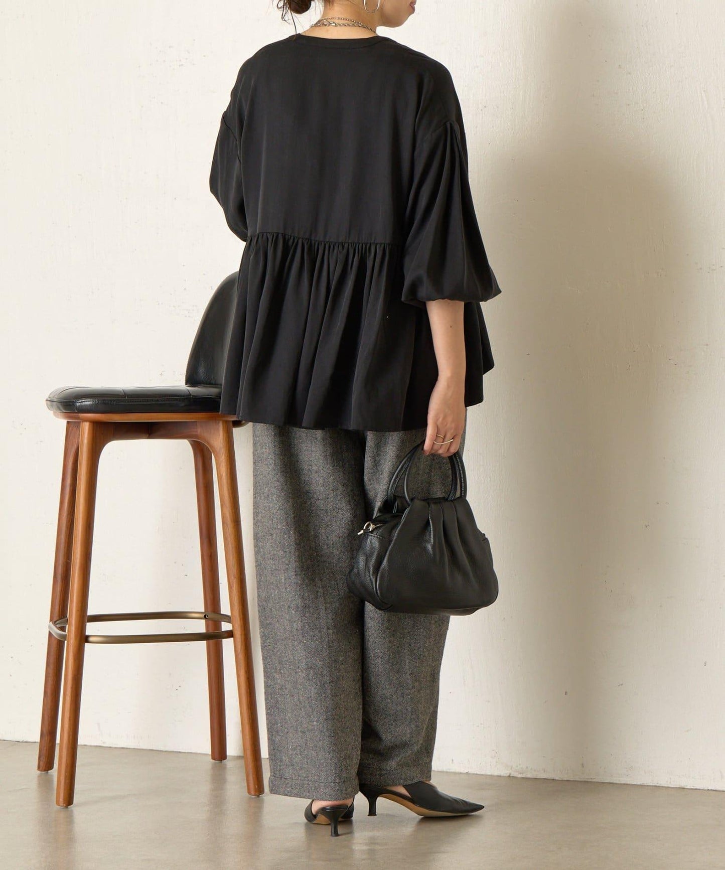 後背拼接褶皺襯衫