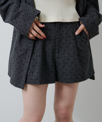 波點花呢短褲