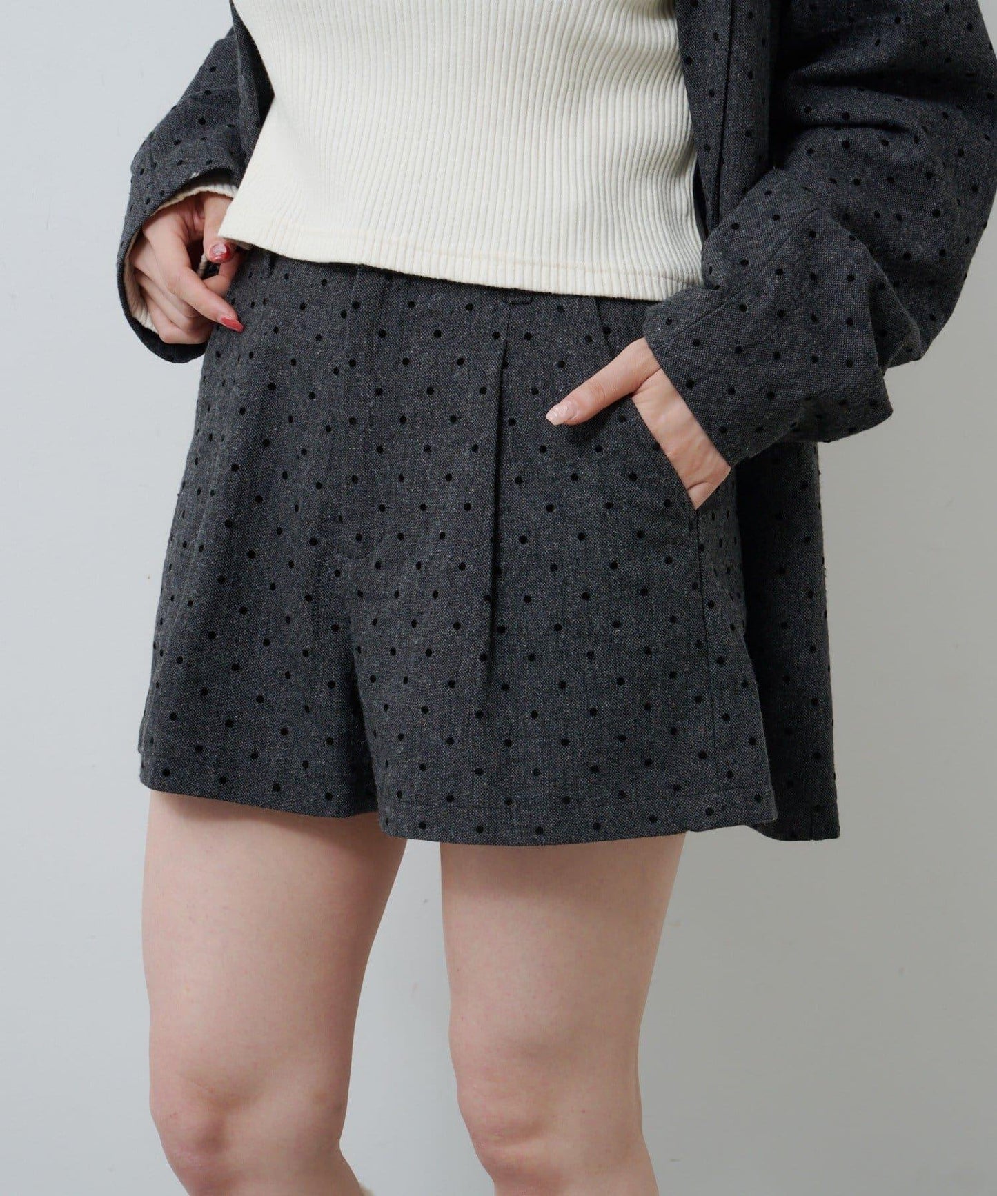 波點花呢短褲
