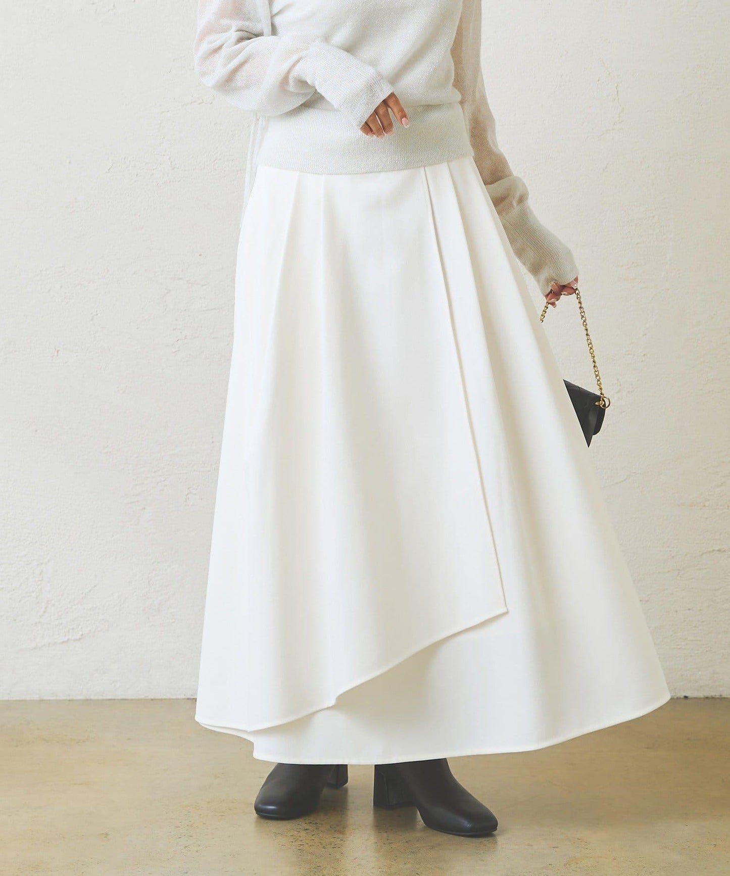 不對稱裹身風格喇叭裙