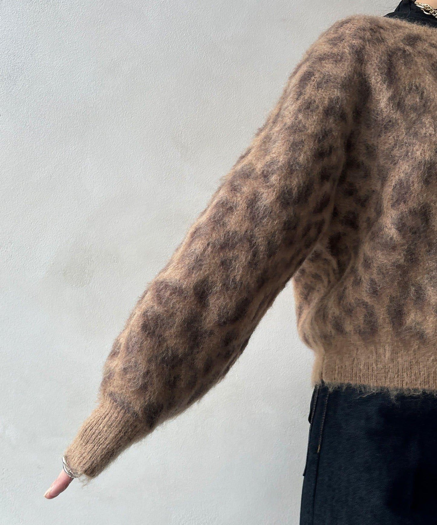 豹紋起毛針織衫