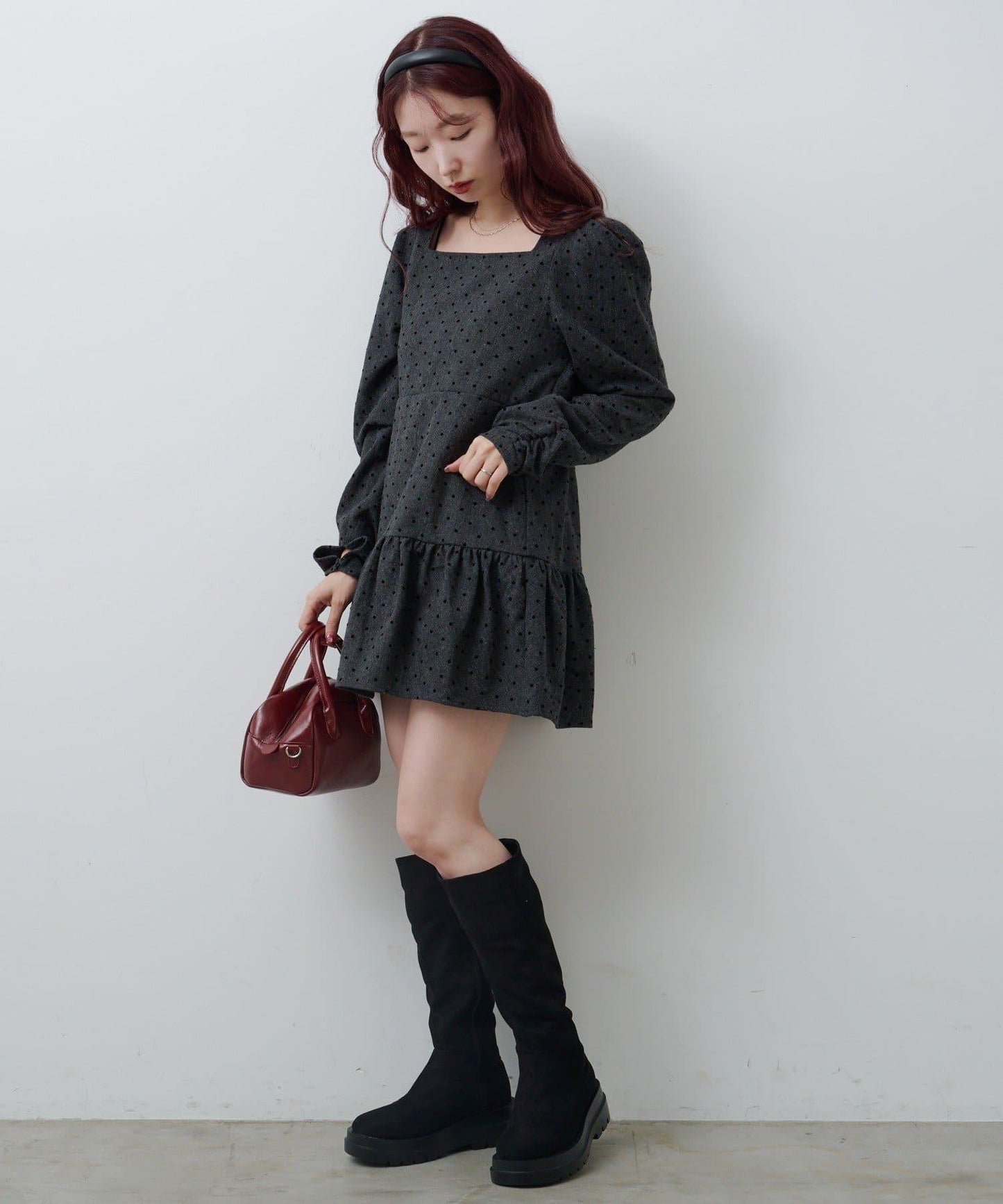 波點花呢迷你連衣裙