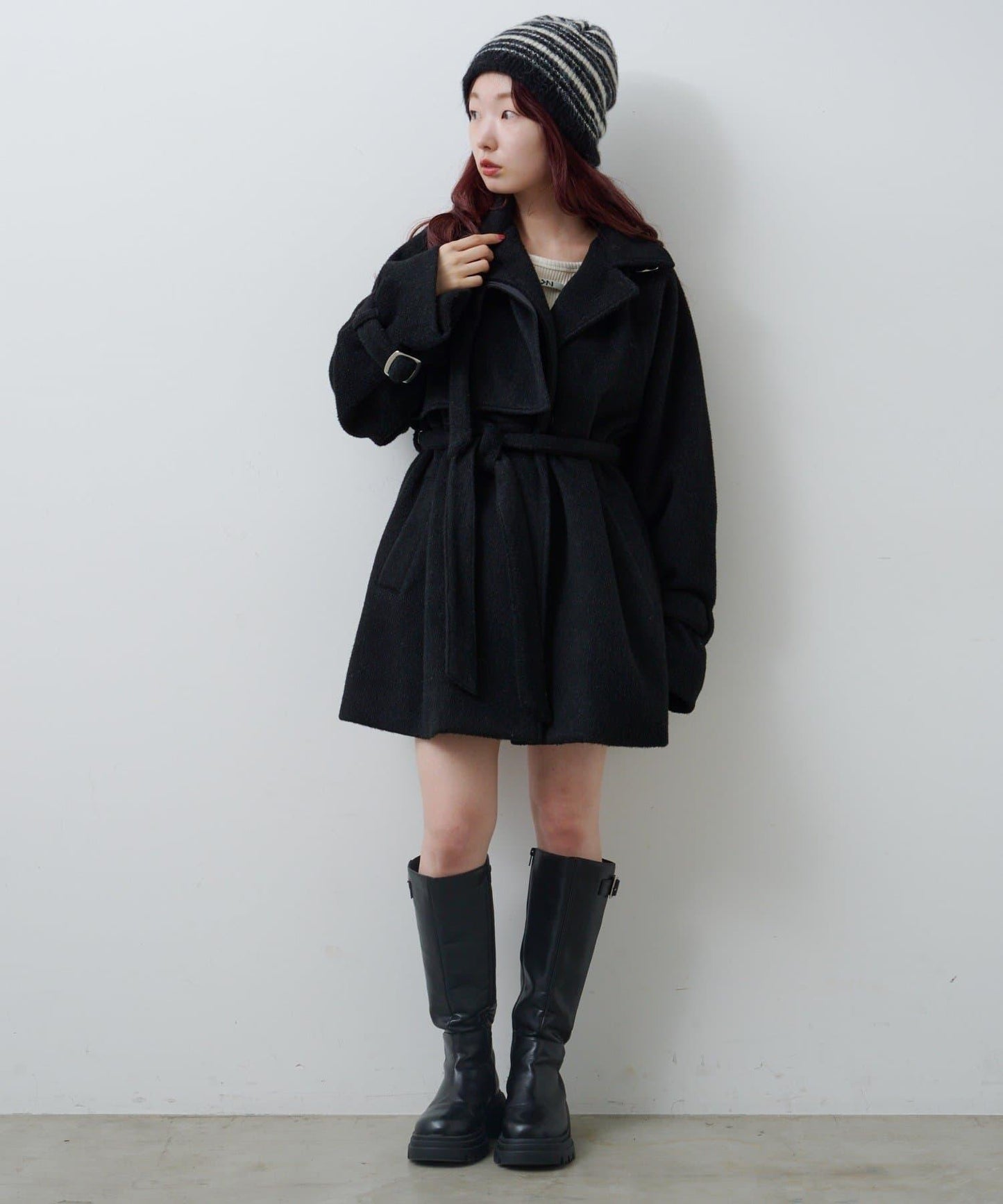 高領喇叭袖大衣