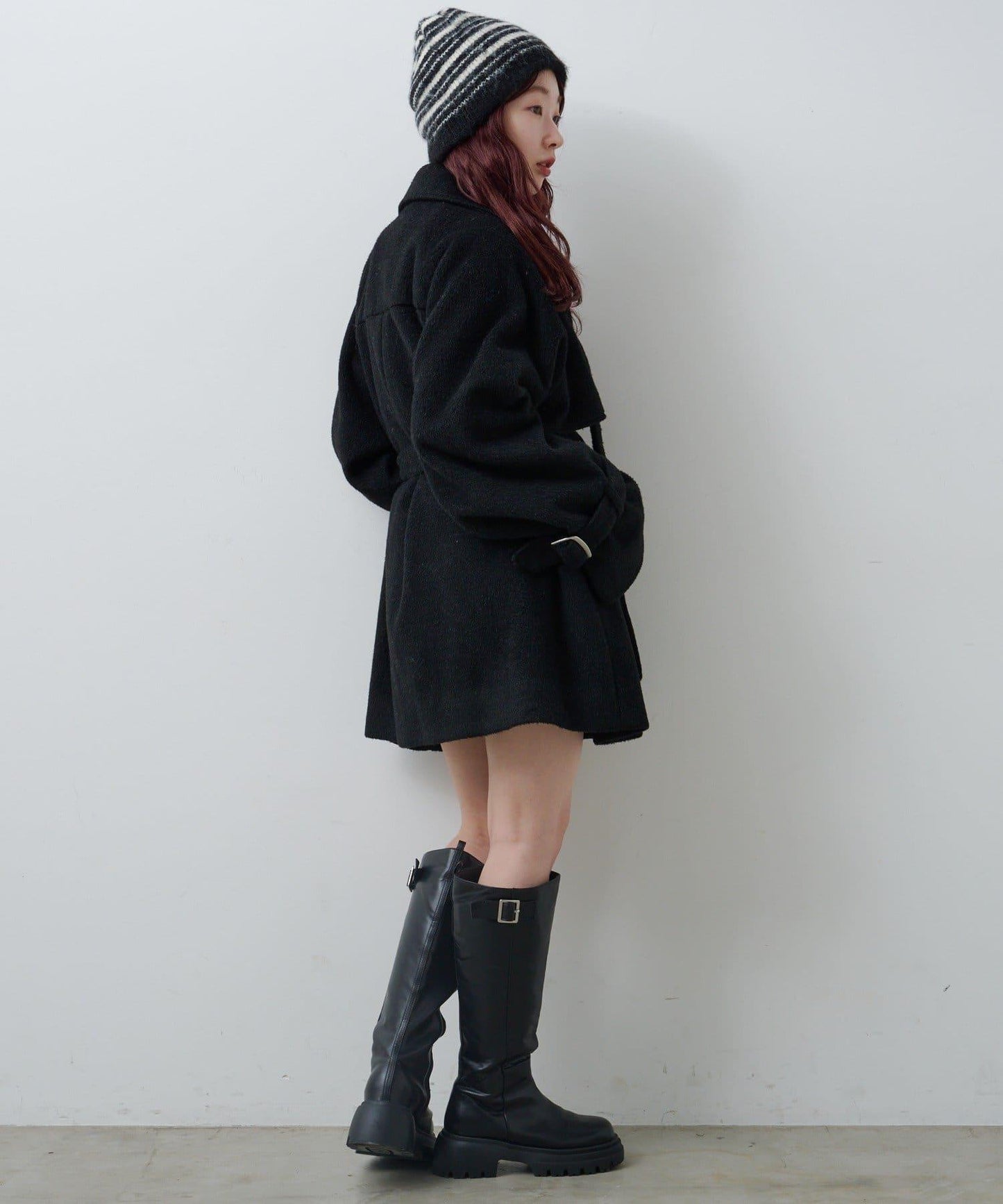 高領喇叭袖大衣