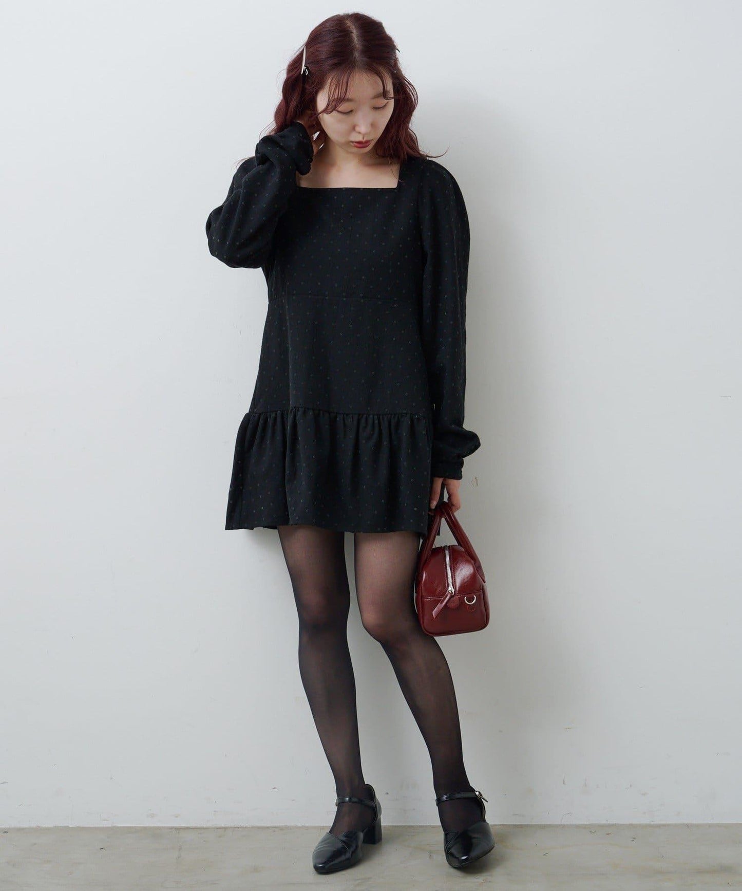 波點花呢迷你連衣裙