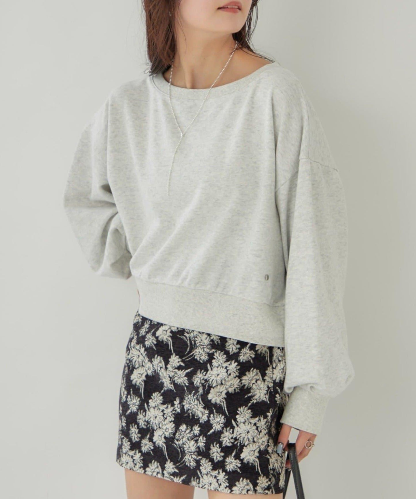 泡泡袖短款衛衣