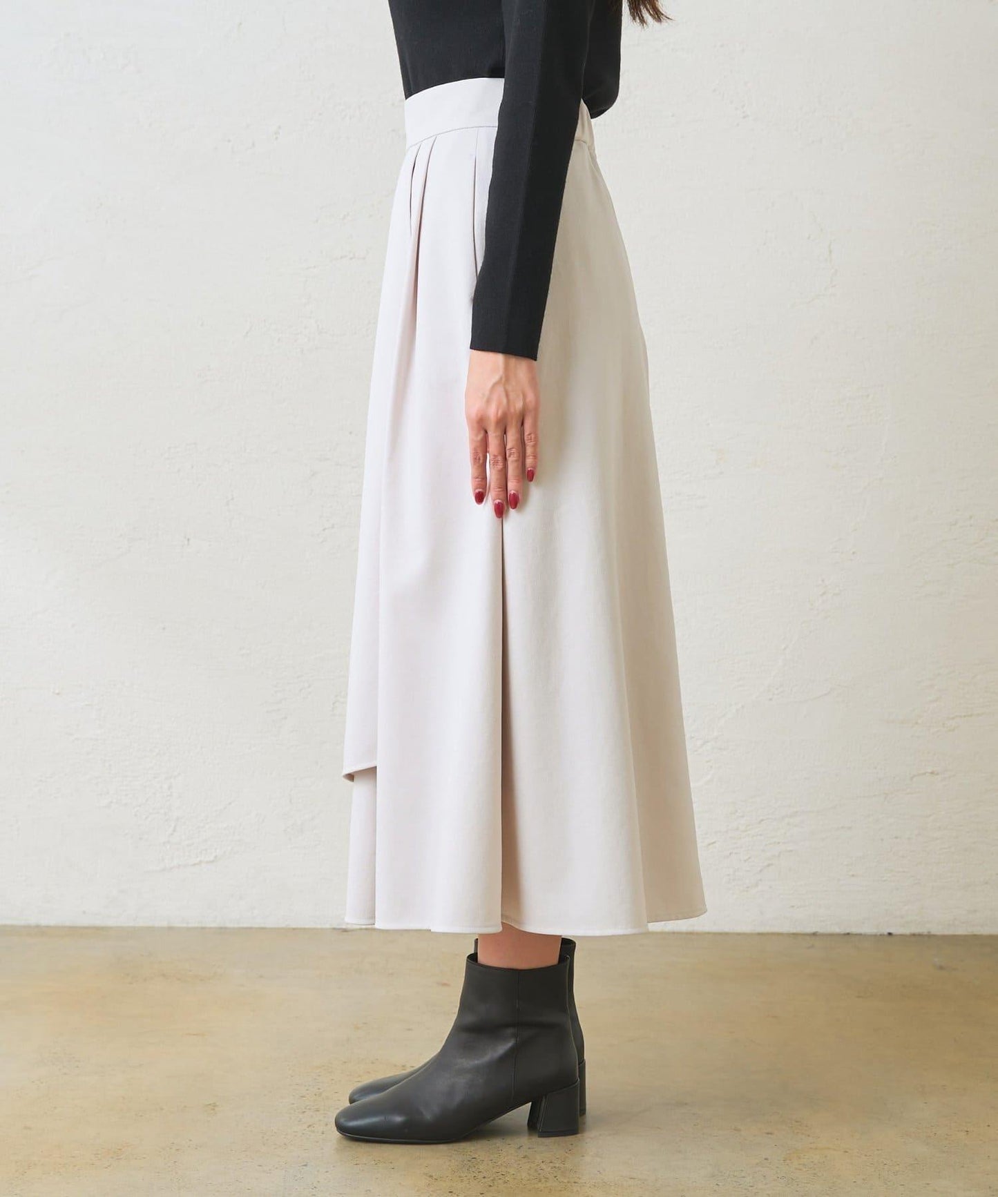 不對稱裹身風格喇叭裙