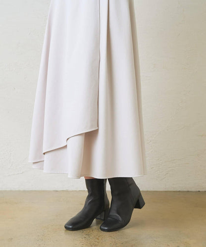 不對稱裹身風格喇叭裙