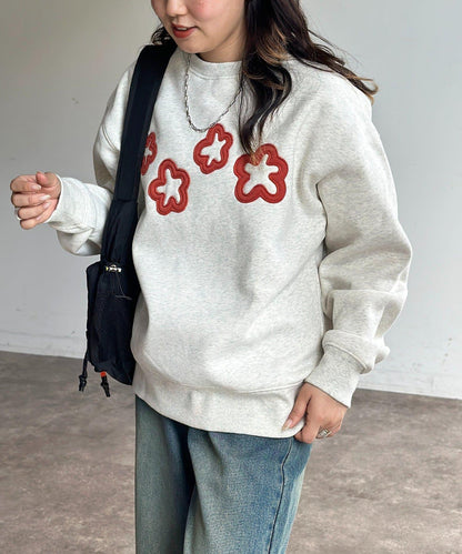 加絨花朵貼布衛衣