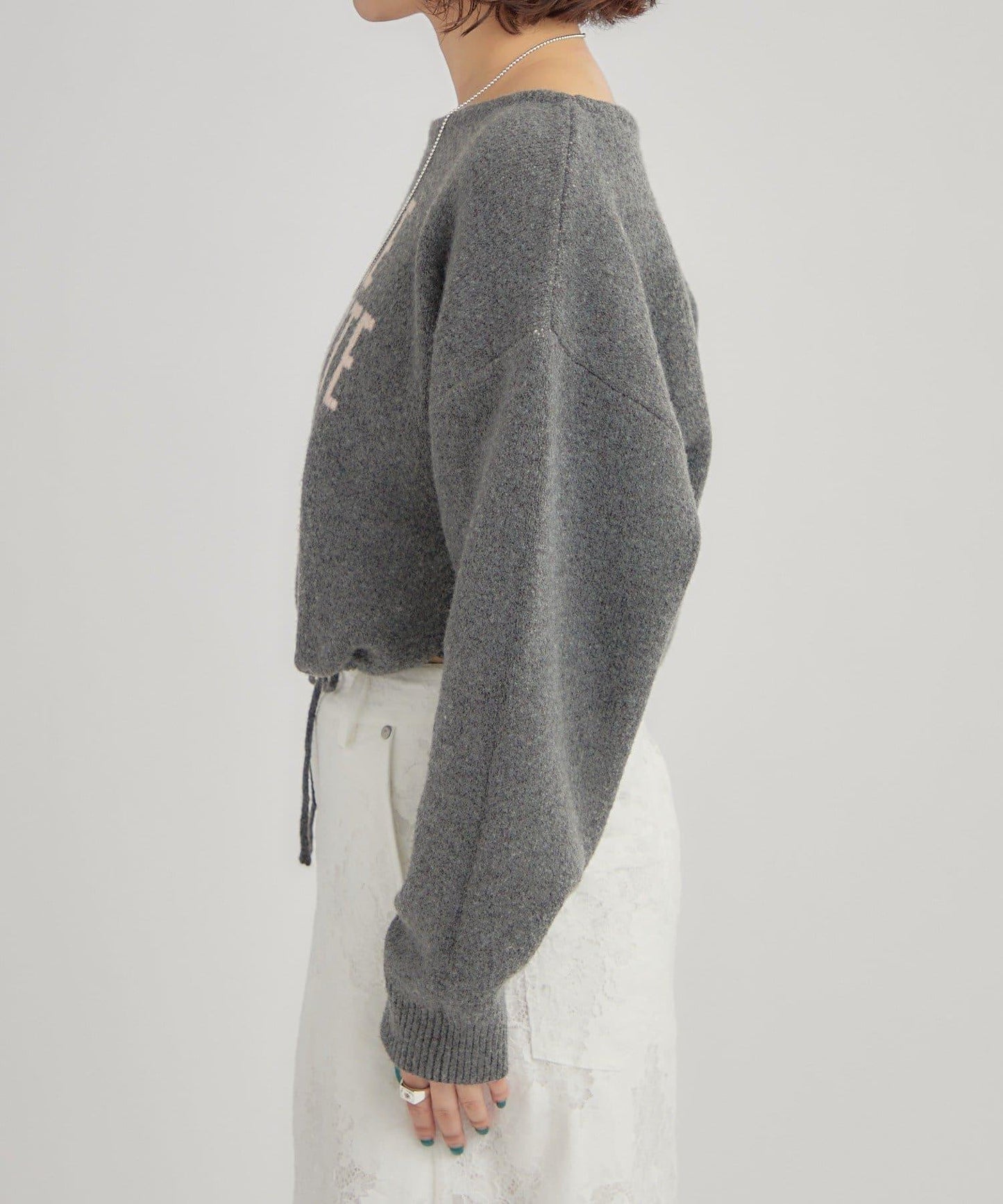 大LOGO抽繩針織衫