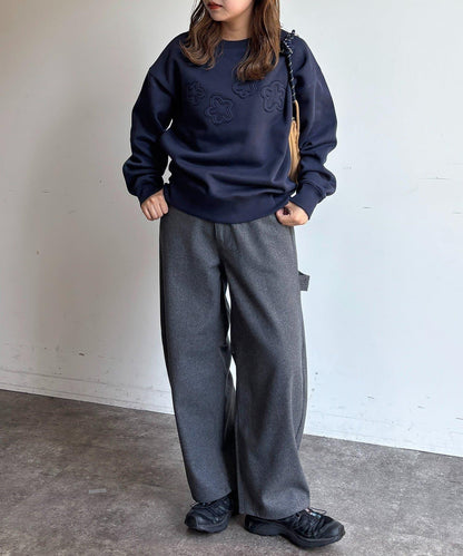 加絨花朵貼布衛衣