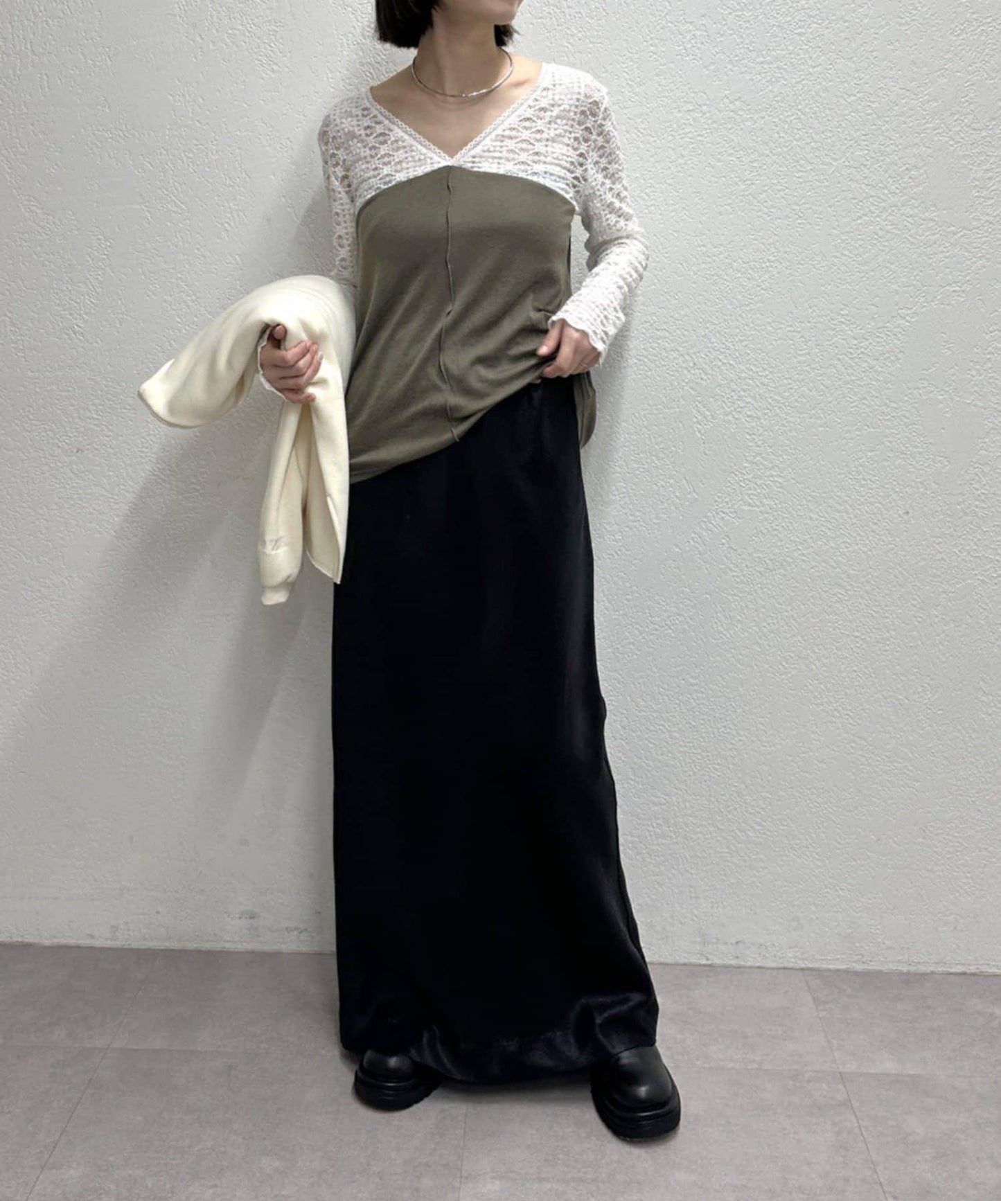 蕾絲拼接針織衫