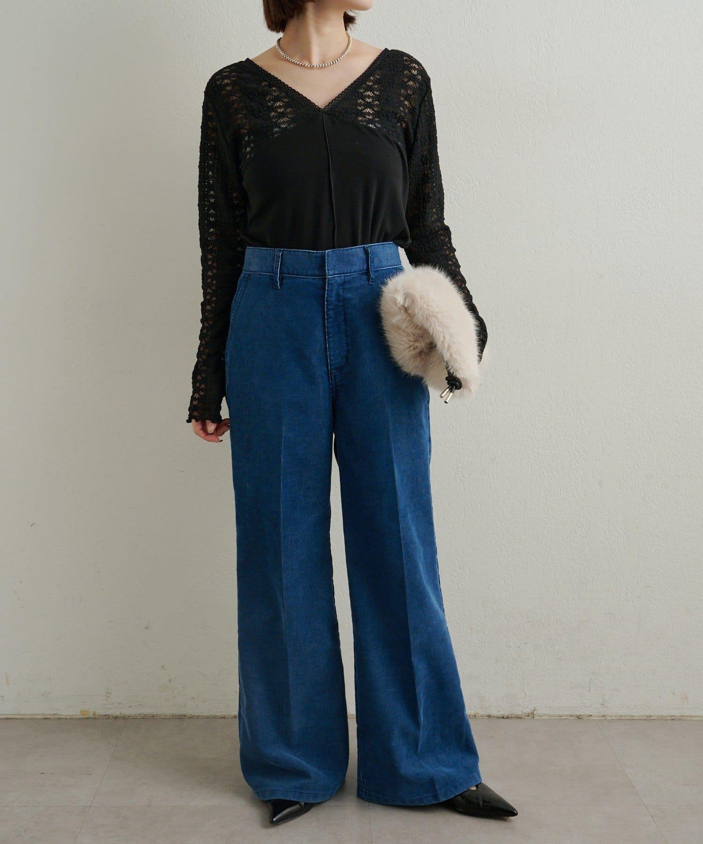 蕾絲拼接針織衫