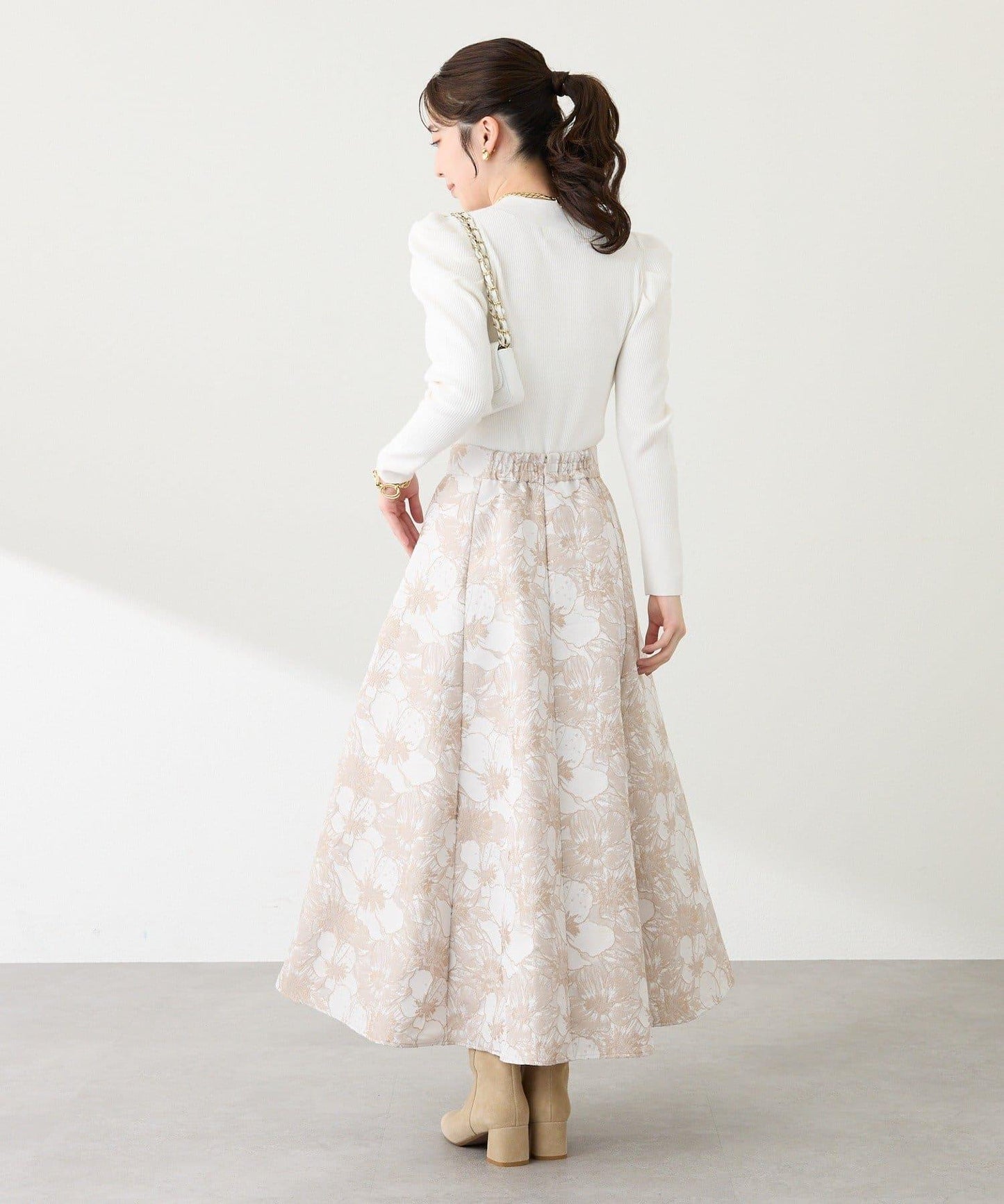 安哥拉觸感墊肩羅紋針織衫