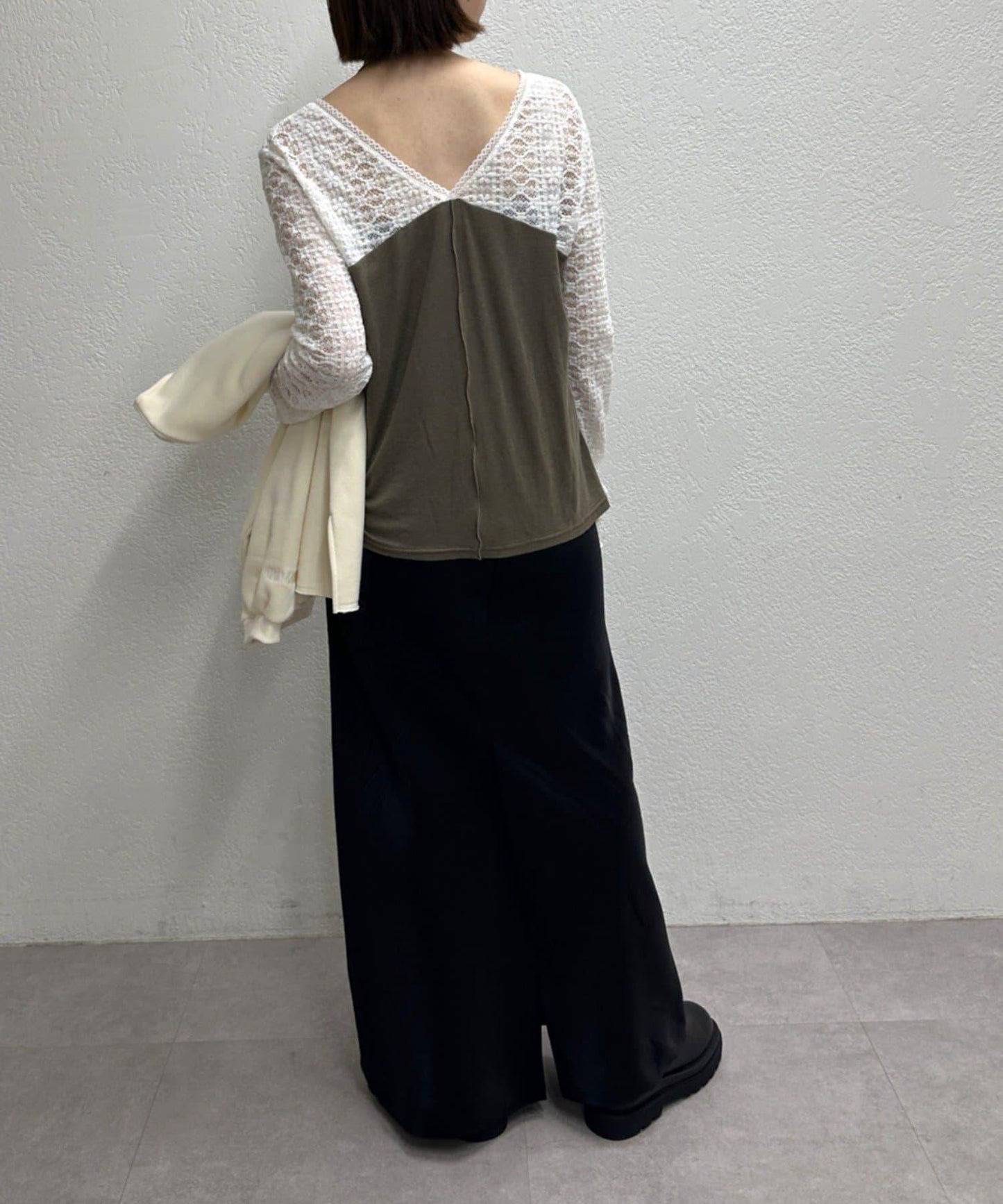 蕾絲拼接針織衫