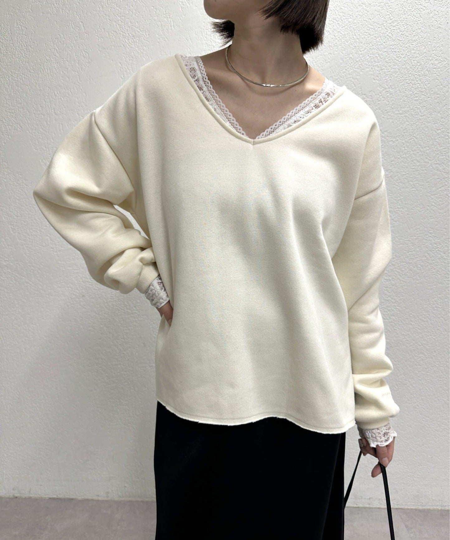 蕾絲拼接針織衫