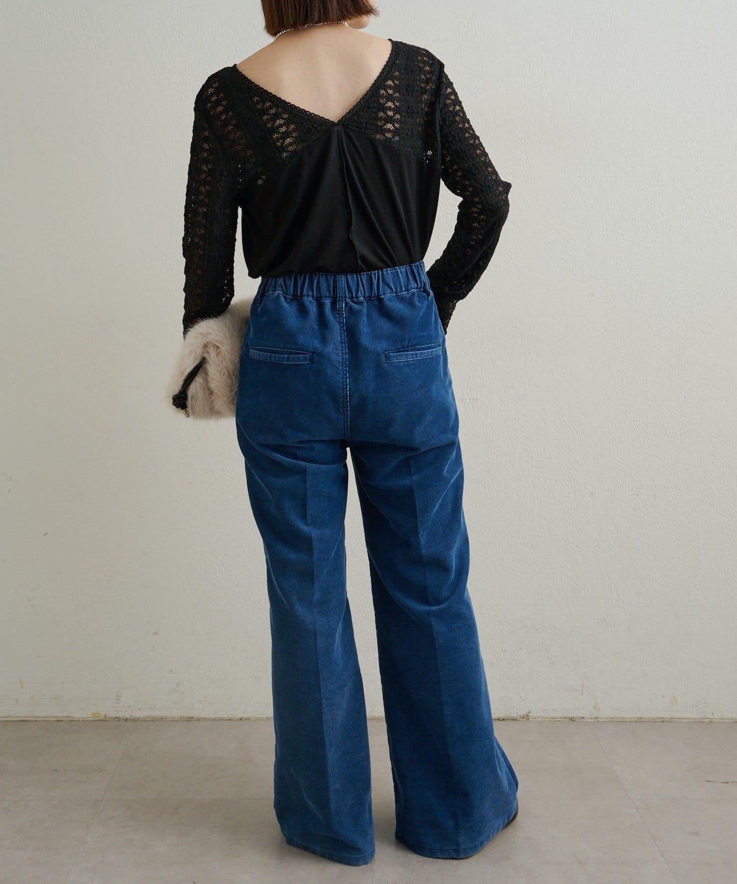 蕾絲拼接針織衫