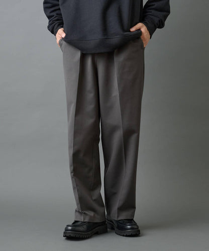 背部彈力羊毛寬鬆西裝褲