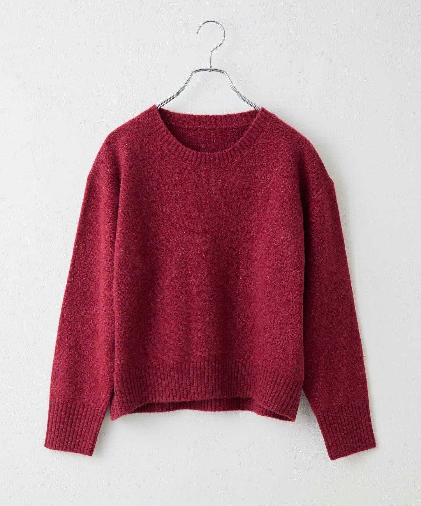 柔軟圓領針織套頭衫